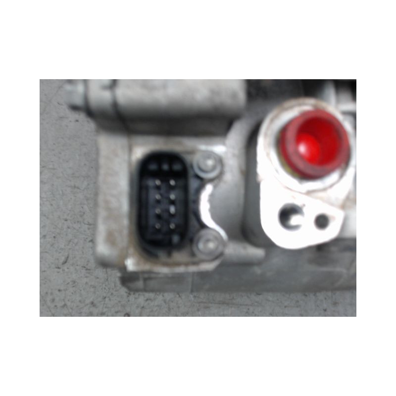 COMPRESSEUR AIR CONDITIONNE B.M.W. I3