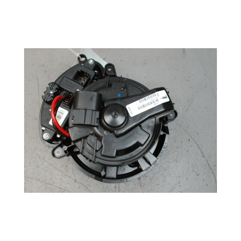 MOTEUR VENTILATEUR CHAUFFAGE RENAULT KADJAR