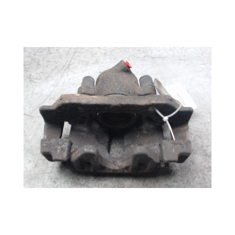 ETRIER DE FREIN AVANT DROIT SAAB 9000 91-98