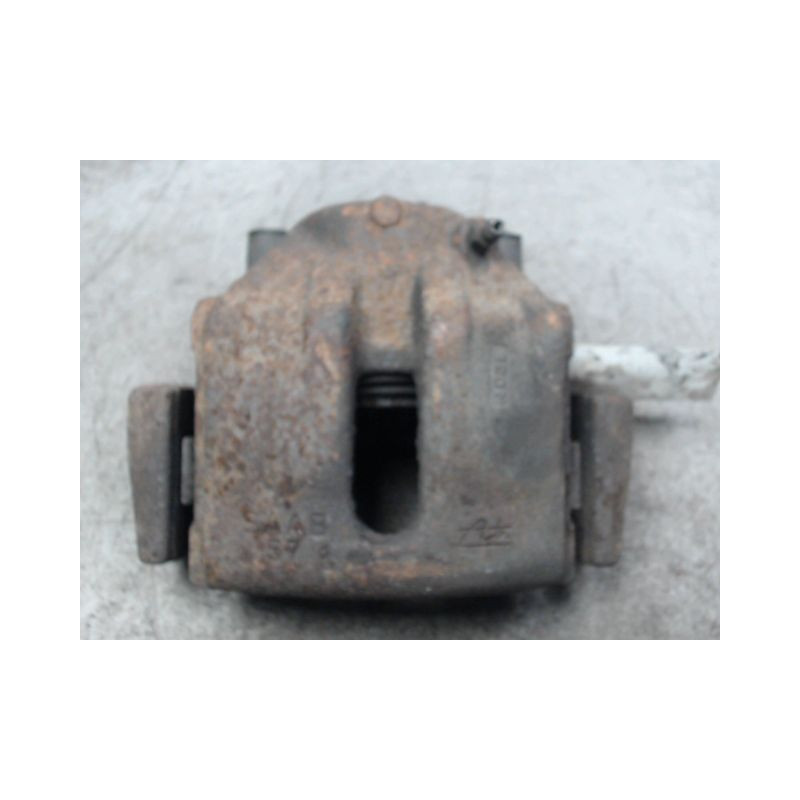 ETRIER DE FREIN AVANT GAUCHE SAAB 9000 91-98