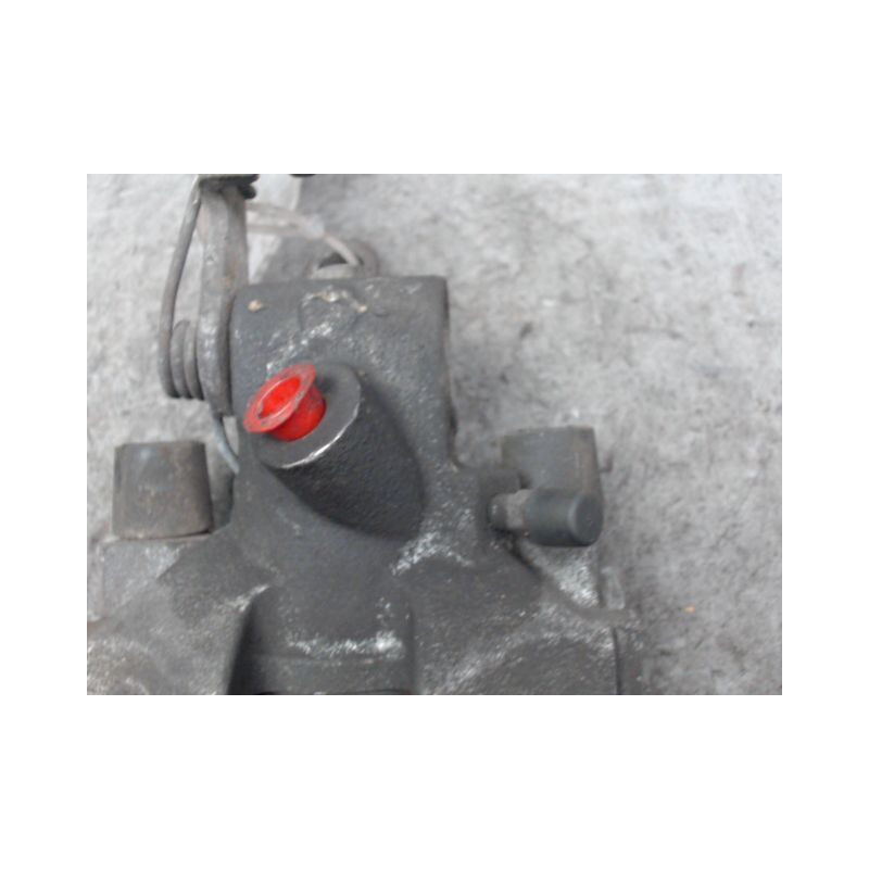ETRIER DE FREIN ARRIERE DROIT SAAB 9000 91-98