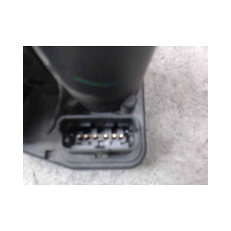 BOITIER PAPILLON PEUGEOT 206 CC 2000-2007