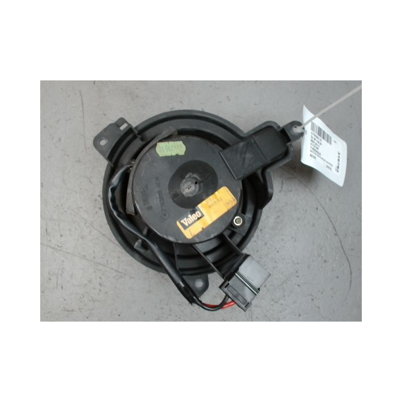 MOTEUR VENTILATEUR CHAUFFAGE CITROEN ZX -94