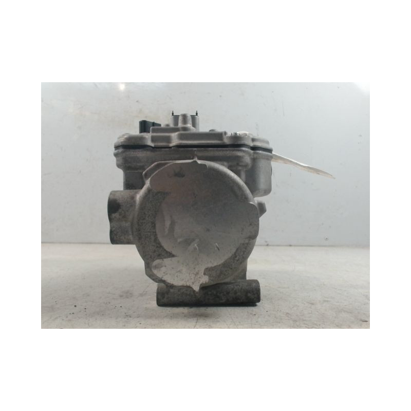 COMPRESSEUR AIR CONDITIONNE LEXUS IS 2006-
