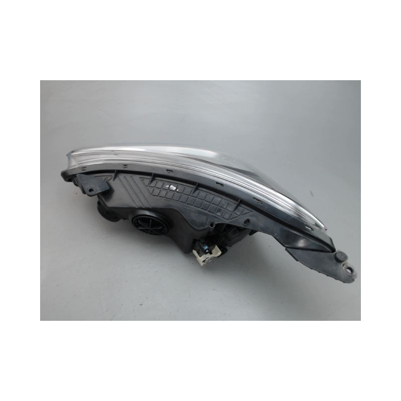 PHARE DROIT HYUNDAI I10