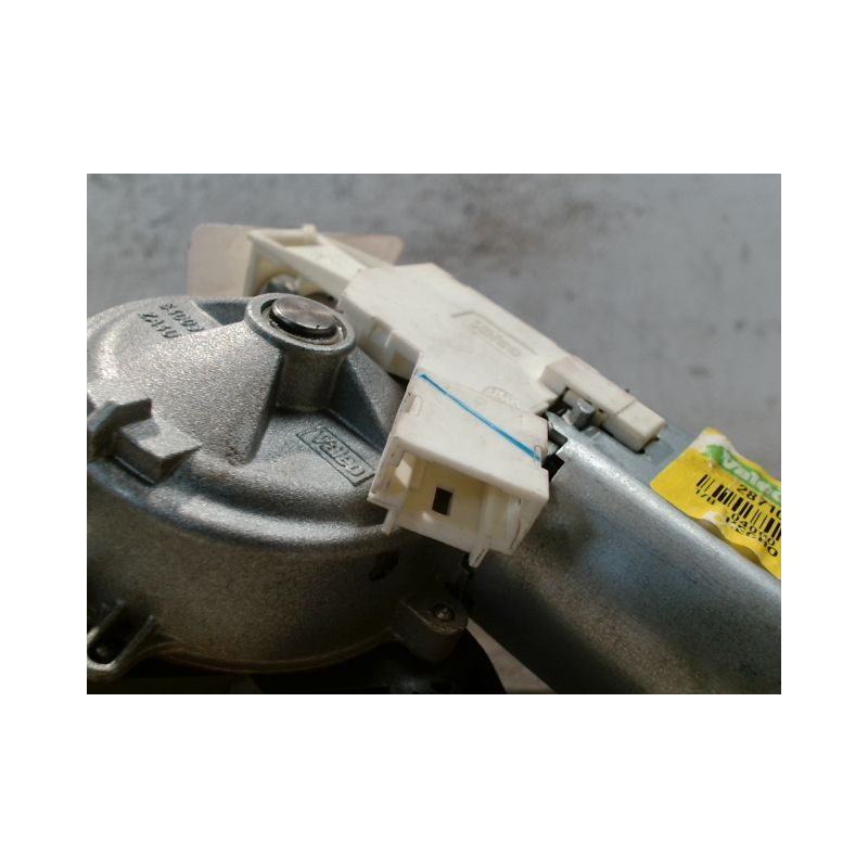 MOTEUR ESSUIE-GLACE ARRIERE NISSAN TIIDA