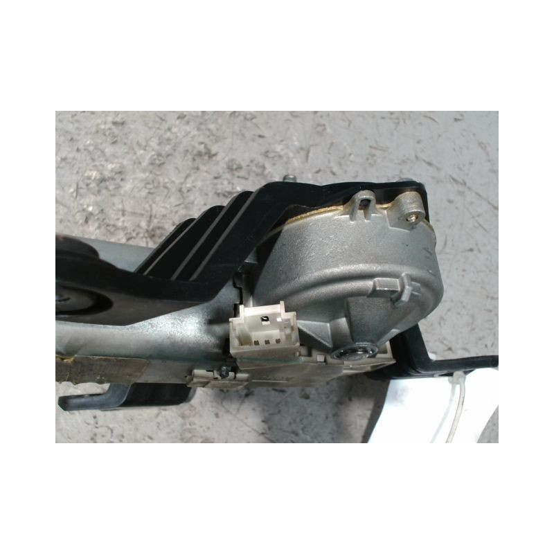 MOTEUR ESSUIE-GLACE ARRIERE DACIA LOGAN 4 P 05-08