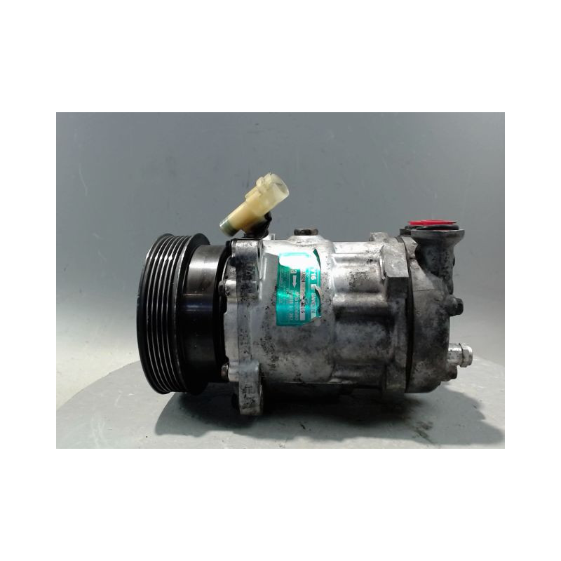 COMPRESSEUR AIR CONDITIONNE ROVER 600