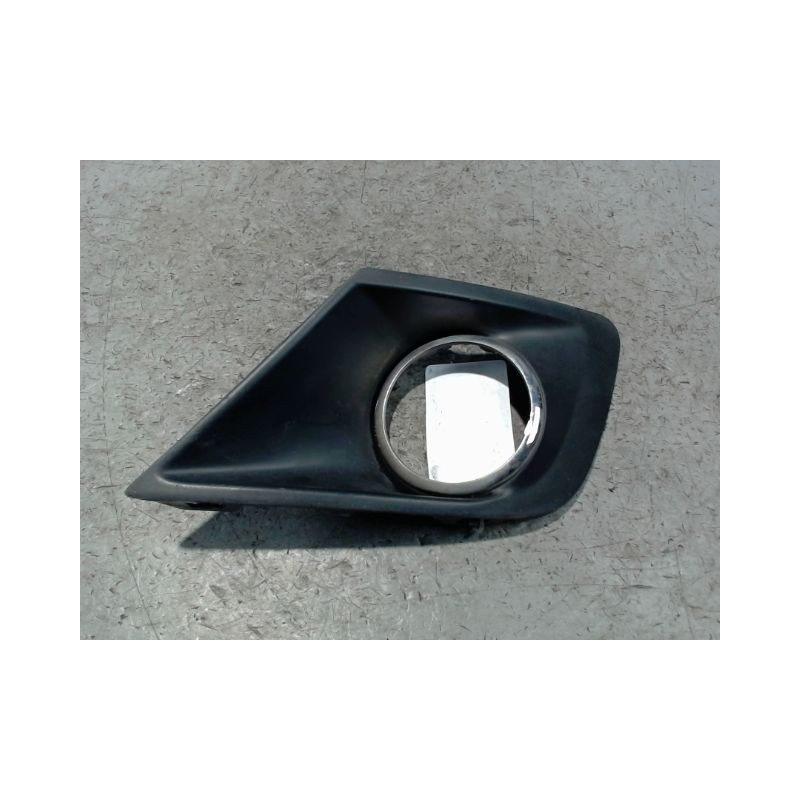 OBTURATEUR PHARE ADDITIONNEL PARE-CHOC AVG PEUGEOT 207 2009-
