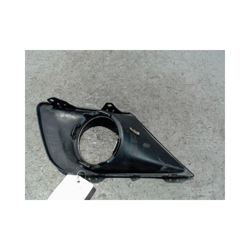 OBTURATEUR PHARE ADDITIONNEL PARE-CHOC AVG PEUGEOT 207 2009-