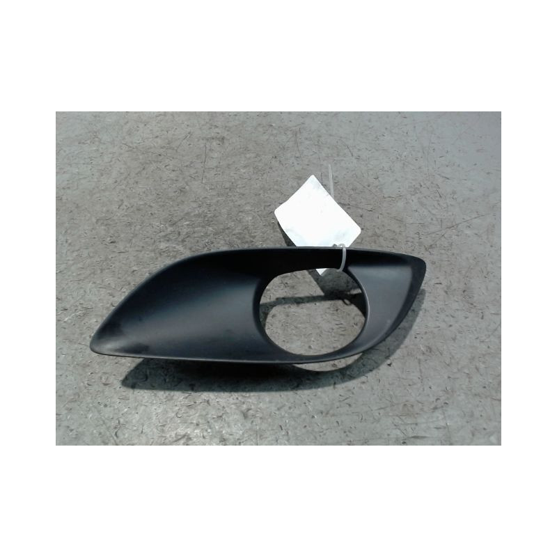OBTURATEUR PHARE ADDITIONNEL PARE-CHOC AVG TOYOTA YARIS 2005-