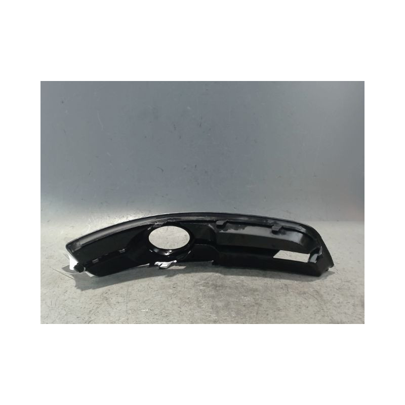 OBTURATEUR PHARE ADDITIONNEL PARE-CHOC AVG AUDI A3 SPORTBACK