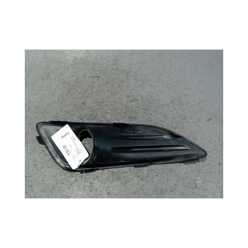 OBTURATEUR PHARE ADDITIONNEL PARE-CHOC AVG FORD FIESTA 2010-