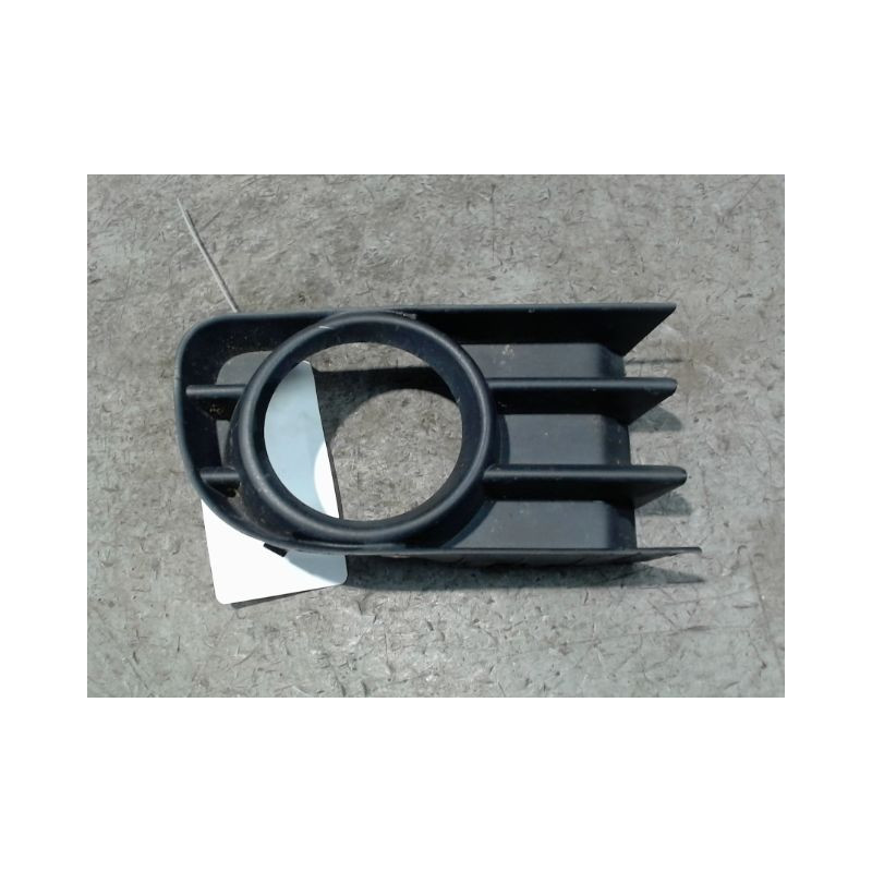 OBTURATEUR PHARE ADDITIONNEL PARE-CHOC AVG RENAULT MEGANE II PH1 C.C 03-05