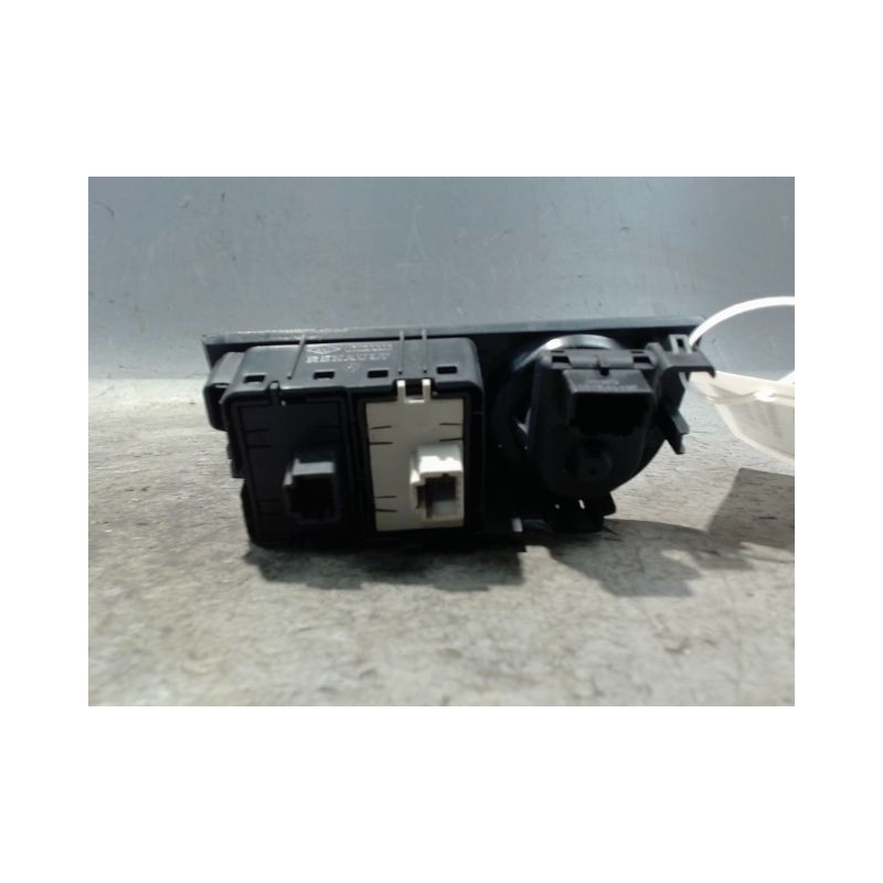 COMMANDE RETROVISSEUR EXTERIEUR ELECTRIQUE DACIA SANDERO 2008-