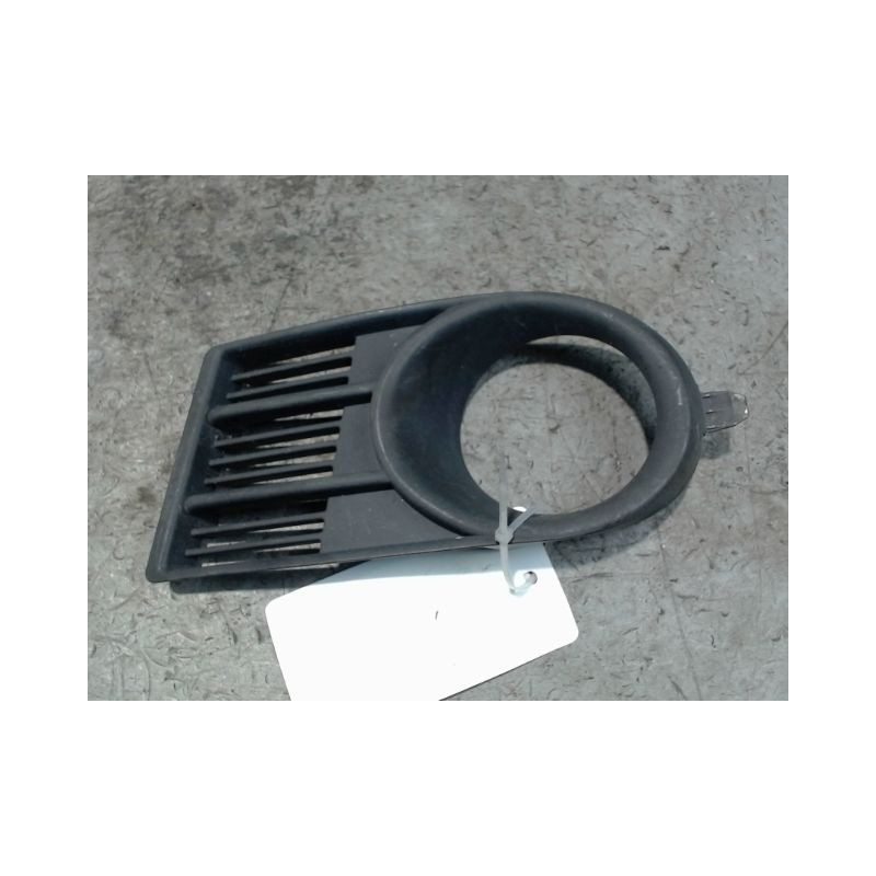 OBTURATEUR PHARE ADDITIONNEL PARE-CHOC AVD SUZUKI SWIFT 3P