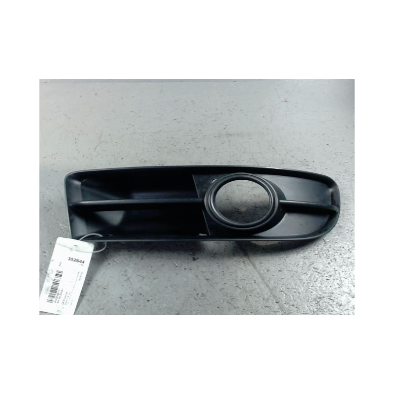 OBTURATEUR PHARE ADDITIONNEL PARE-CHOC AVD AUDI A4 2004-