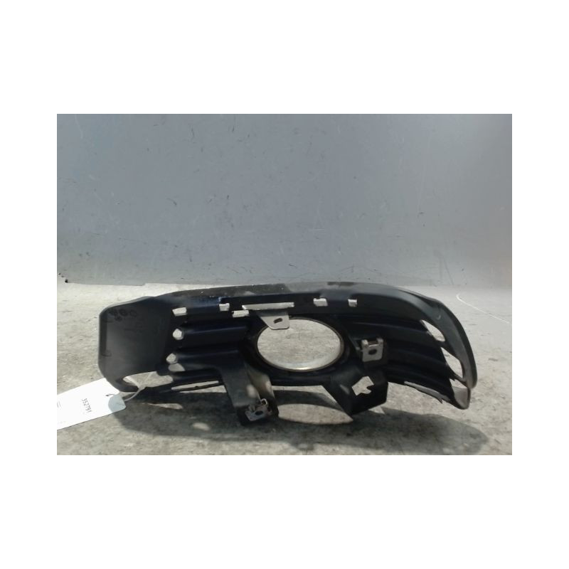 OBTURATEUR PHARE ADDITIONNEL PARE-CHOC AVD MERCEDES CLASSE C 2007-
