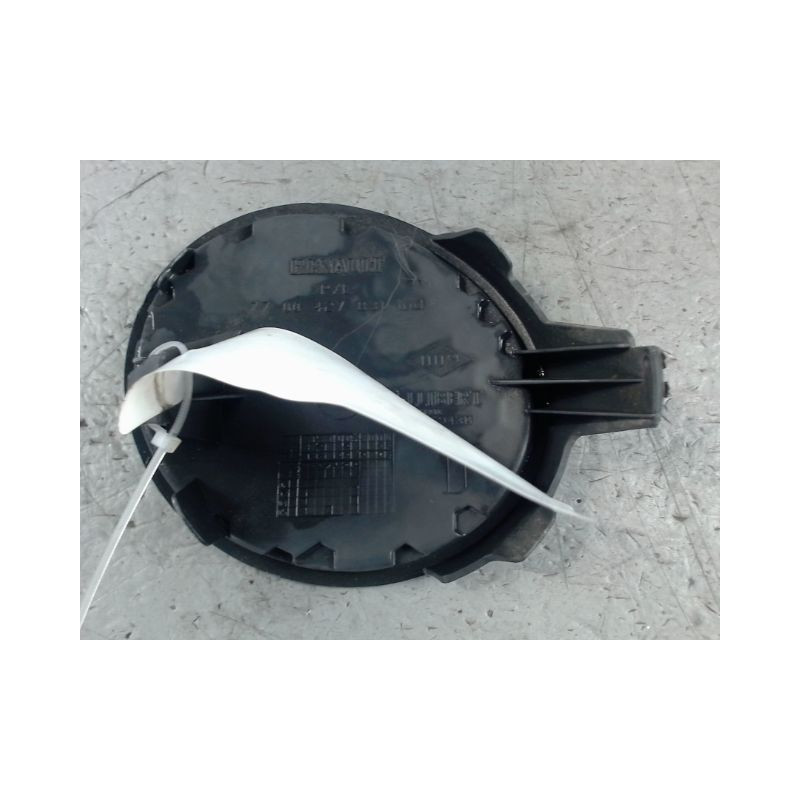 OBTURATEUR PHARE ADDITIONNEL PARE-CHOC AVG RENAULT SCENIC I PH2 99-03
