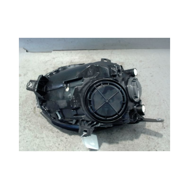 PHARE DROIT MINI MINI 2010-