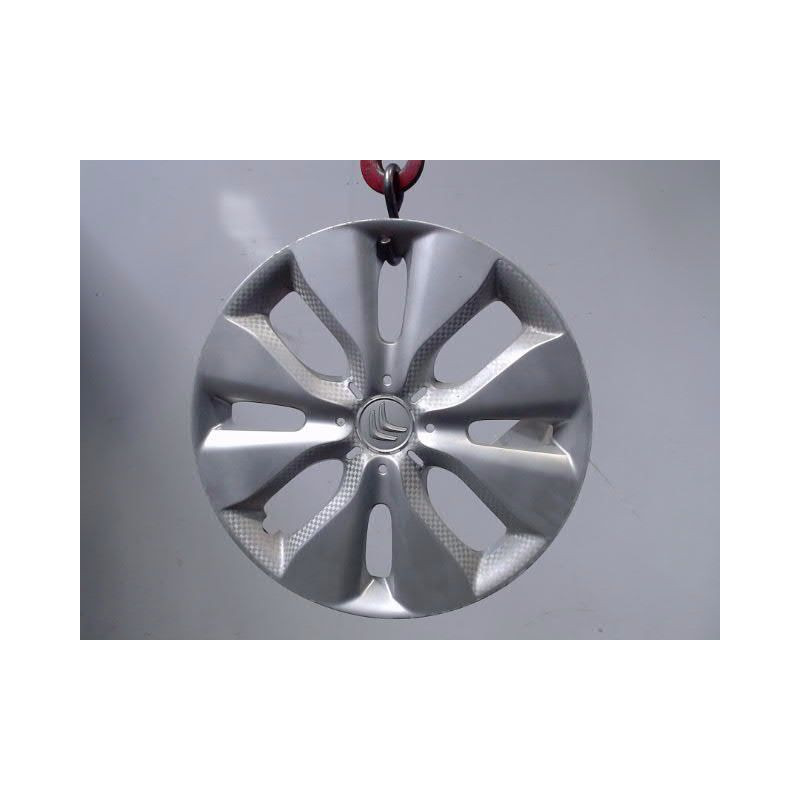 ENJOLIVEUR DE ROUE CITROEN C3 2009-