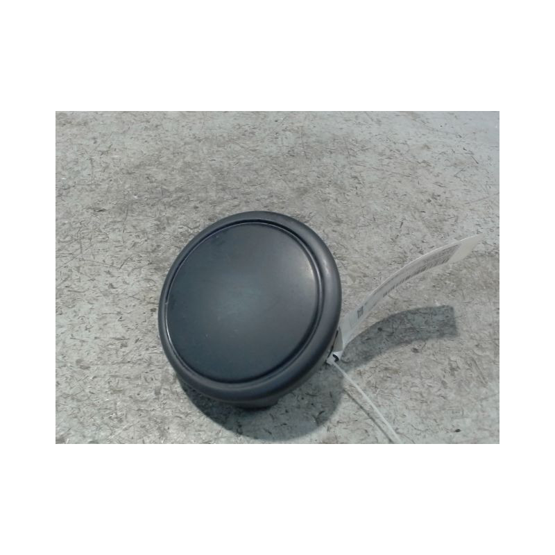 OBTURATEUR PHARE ADDITIONNEL PARE-CHOC AVG CITROEN C2 2005-