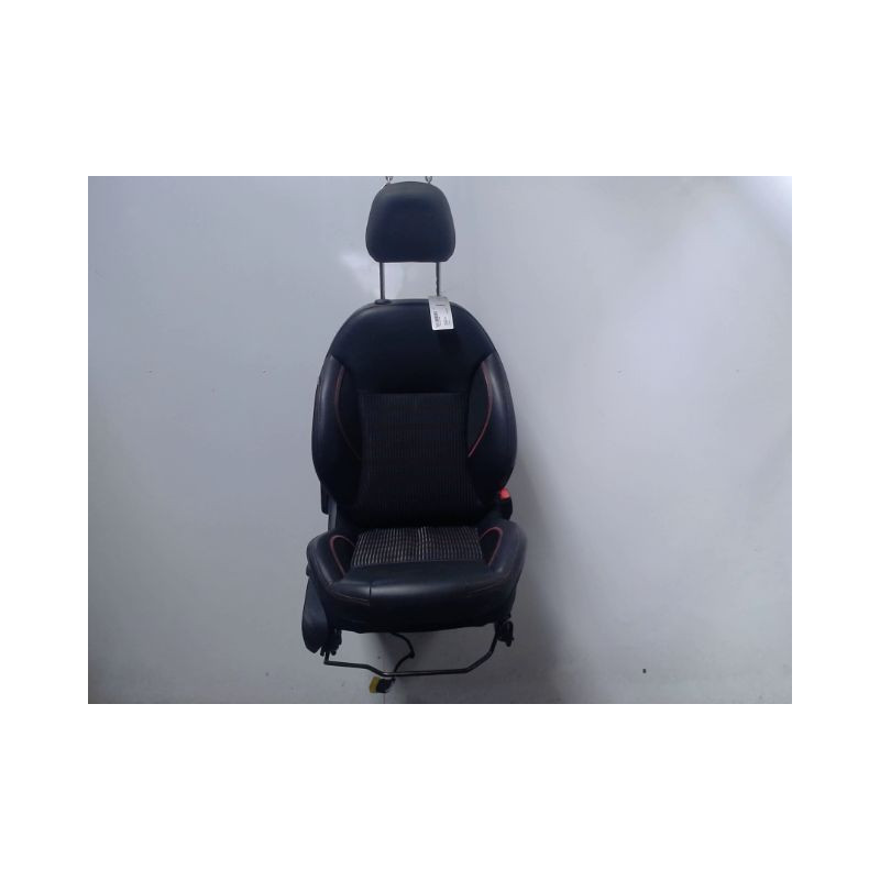 SIEGE AVANT DROIT PEUGEOT 2008