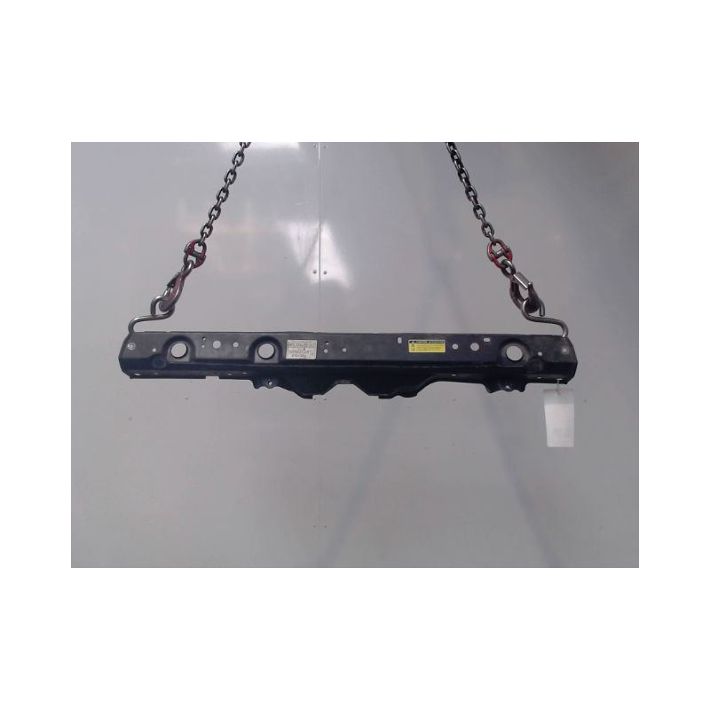 TRAVERSE SUPERIEURE ARMATURE AVANT TOYOTA YARIS 2003-