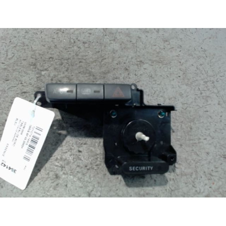 BOUTON DE WARNING TOYOTA YARIS 2003-