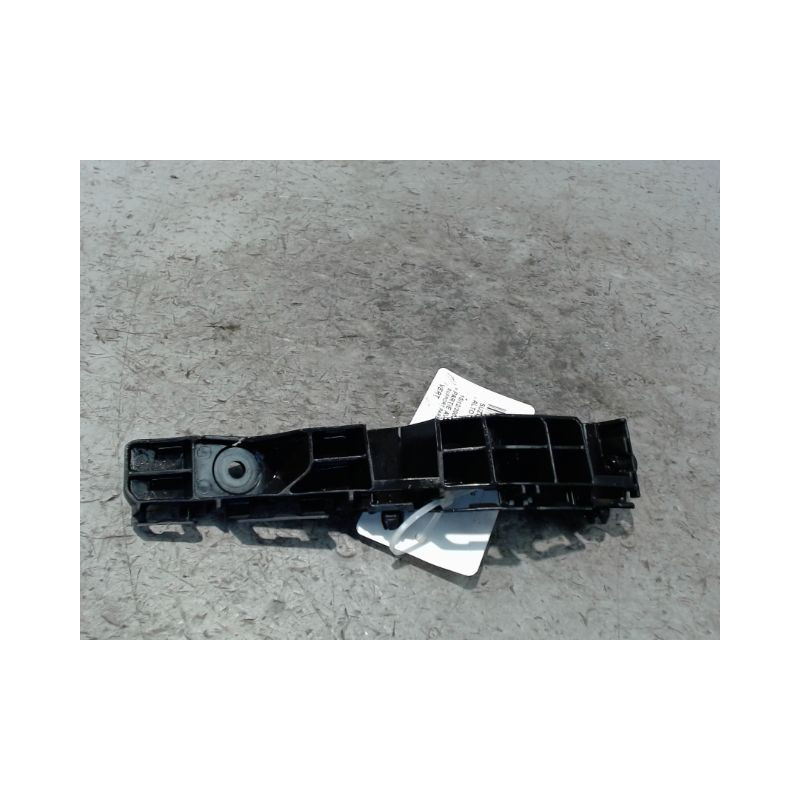 SUPPORT PARE-CHOC AVD SUZUKI ALTO 5 PTES