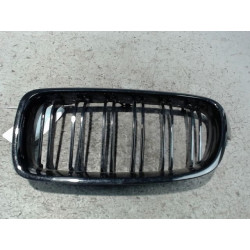 GRILLE CALANDRE G