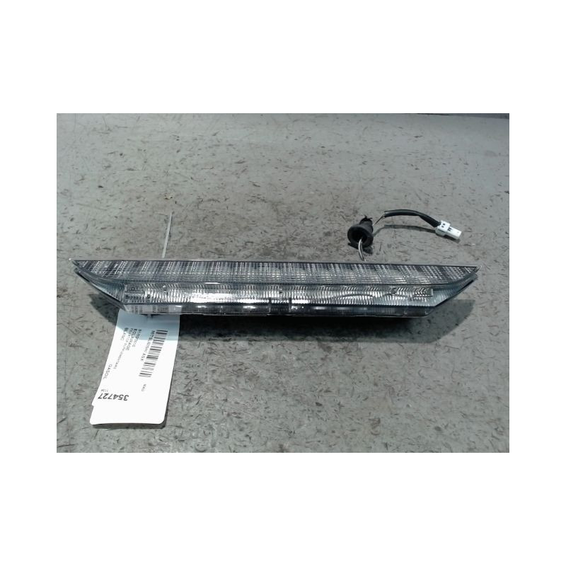 FEUX STOP SUPPLEMENTAIRE MITSUBISHI ASX