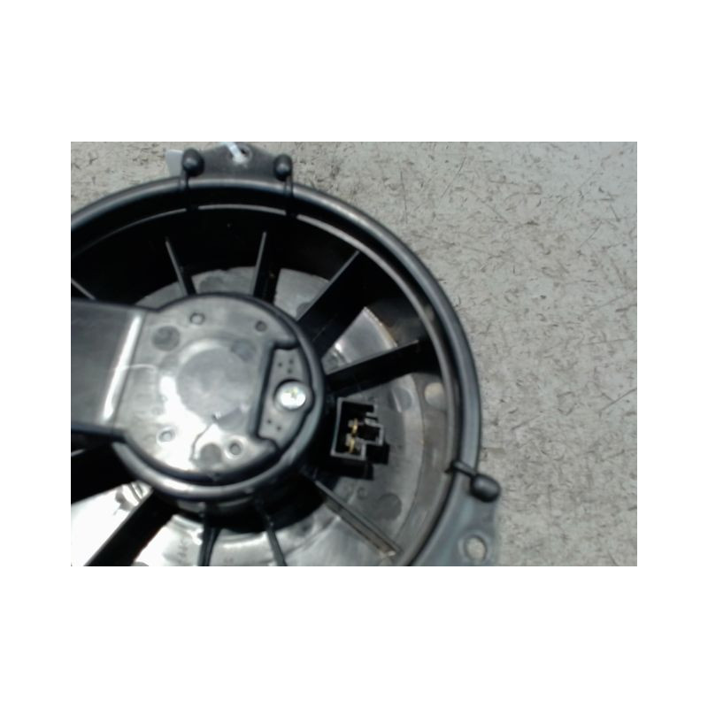 MOTEUR VENTILATEUR CHAUFFAGE DAIHATSU CUORE 03-