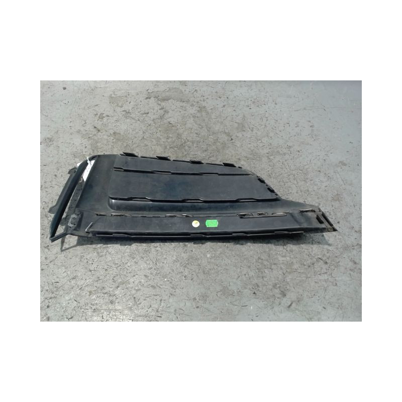 OBTURATEUR PHARE ADDITIONNEL PARE-CHOC AVG AUDI A5