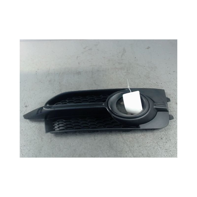 OBTURATEUR PHARE ADDITIONNEL PARE-CHOC AVD AUDI A1