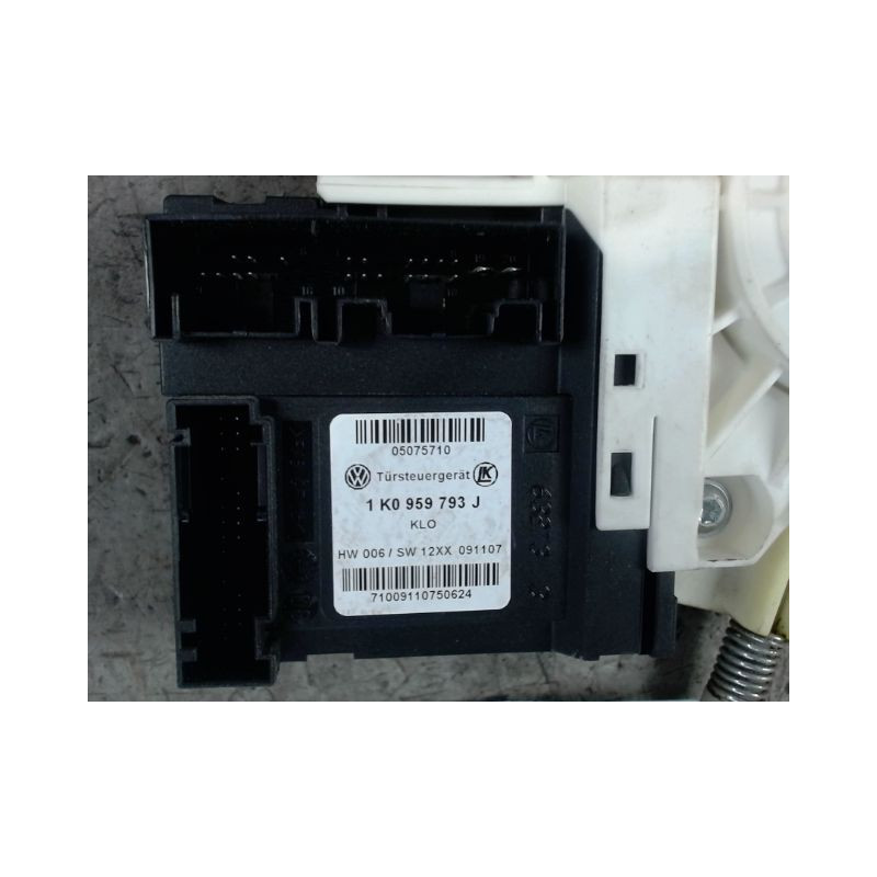 MECANISME+MOTEUR LEVE-GLACE AVANT GAUCHE VOLKSWAGEN GOLF V 2003-2009