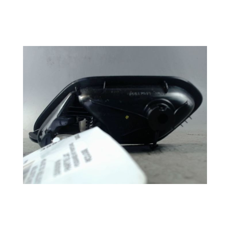 POIGNEE INTERIEURE PORTE AVANT DROIT DACIA DUSTER 2010-