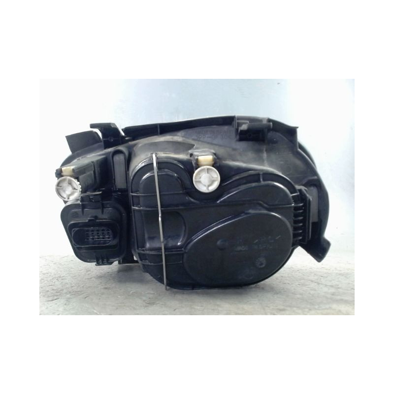 PHARE DROIT VOLKSWAGEN GOLF IV 98-2004