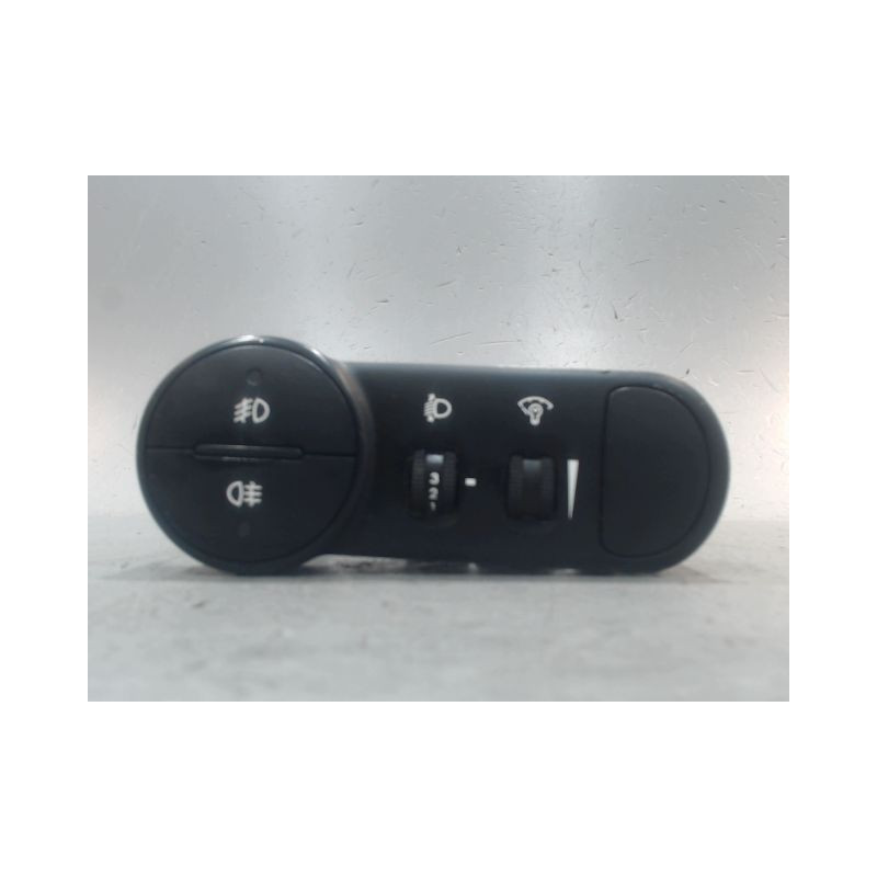 INTERIEUR COMMANDE PHARES HYUNDAI I10