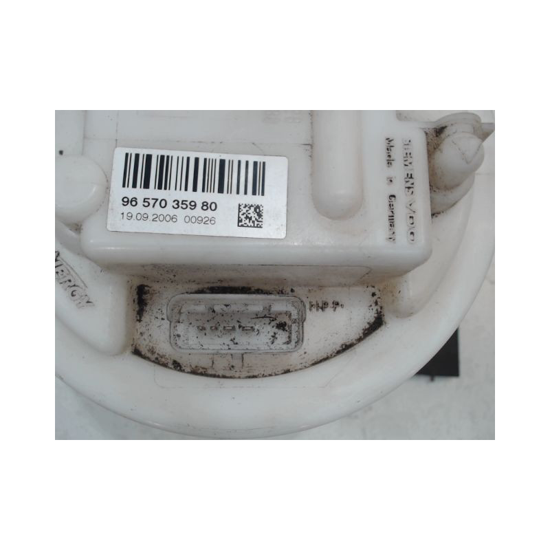 POMPE CARBURANT IMMERGEE PEUGEOT 207