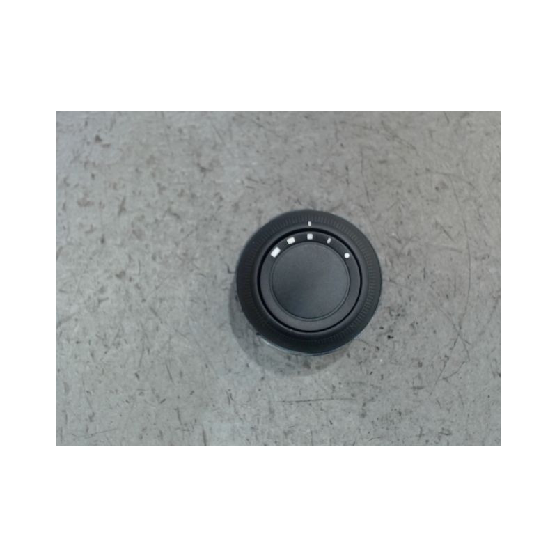 BOUTON COMMANDE TOIT OUVRANT PEUGEOT 508