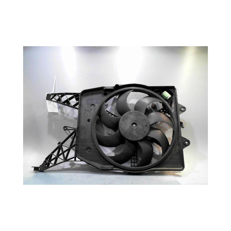MOTEUR VENTILATEUR RADIATEUR OPEL CORSA