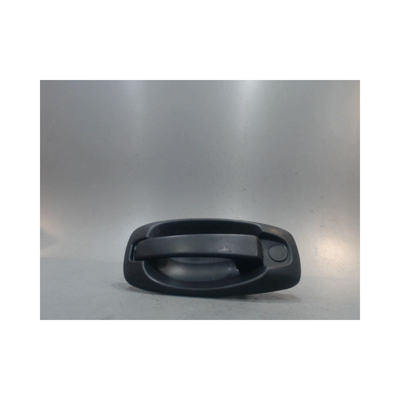 POIGNEE EXTERIEURE PORTE COULISSANTE DROIT FIAT DOBLO