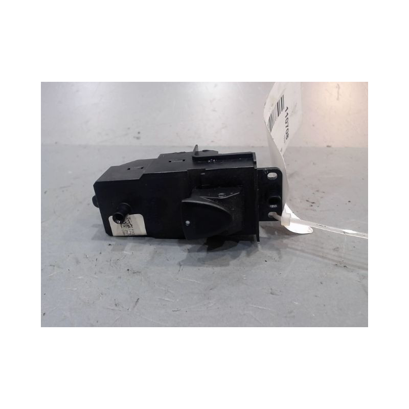 COMMANDE LEVE-GLACE PORTE ARG HONDA CIVIC