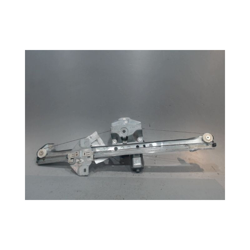 MECANISME+MOTEUR LEVE-GLACE AVANT GAUCHE DACIA LODGY