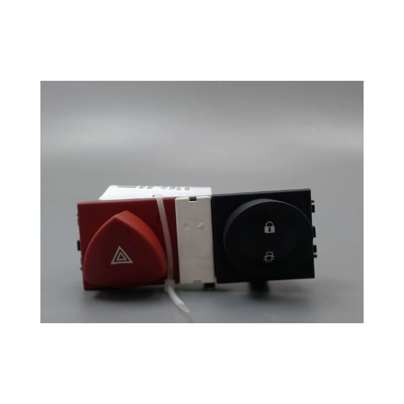 BOUTON DE WARNING RENAULT MEGANE II Phase 1 2002-2005