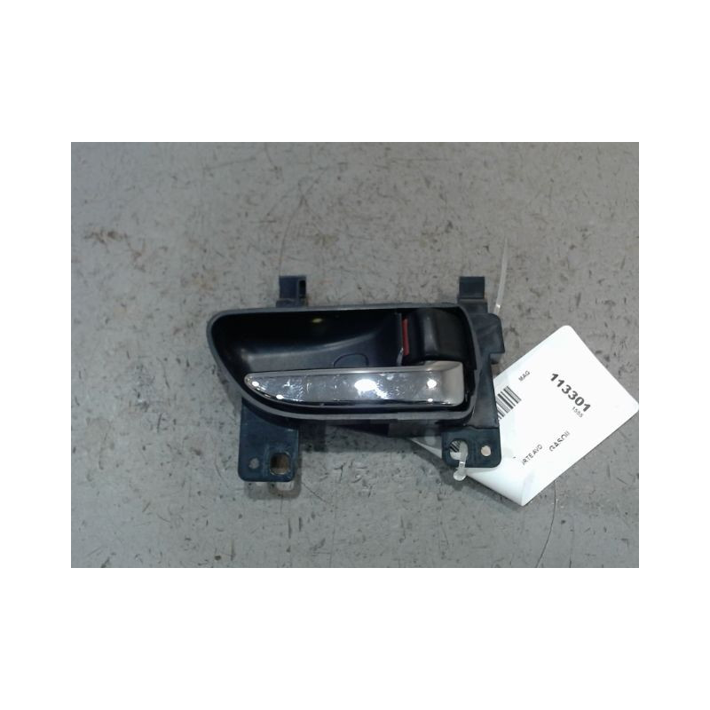 POIGNEE INTERIEURE PORTE AVANT DROIT SUBARU XV