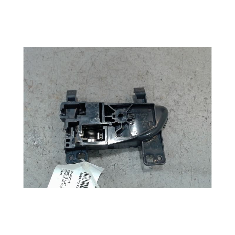 POIGNEE INTERIEURE PORTE AVANT DROIT SUBARU XV