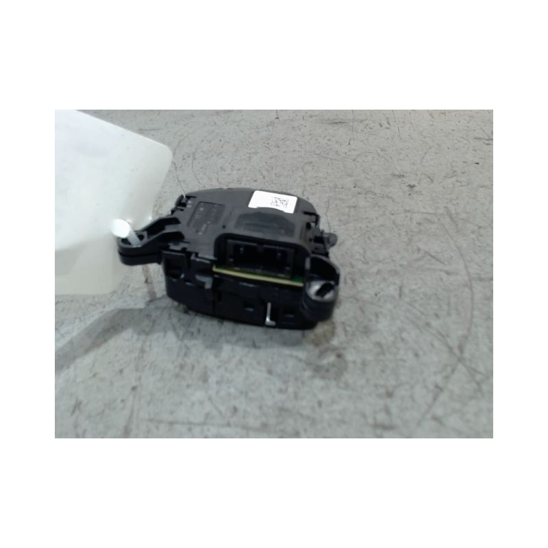 COMMANDES VOLANT GAUCHE  FORD FIESTA