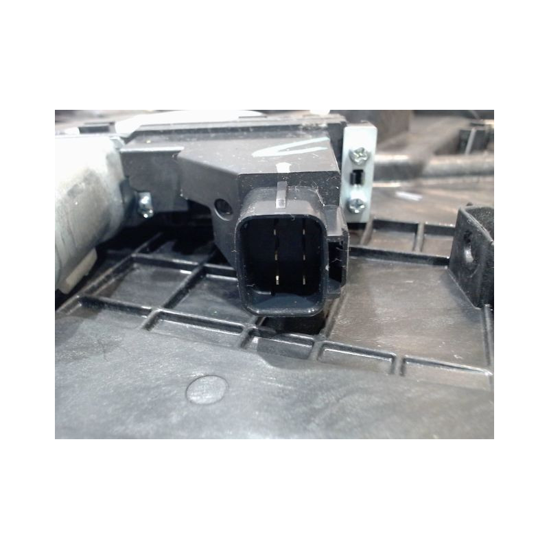 MECANISME+MOTEUR LEVE-GLACE AVANT GAUCHE KIA CARENS
